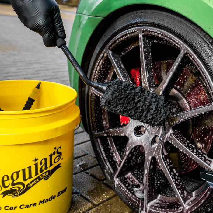 Meguiar's Supreme Angled Wheel Brush