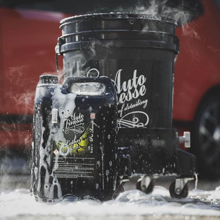 Auto Finesse Black Bucket & Grit Guard